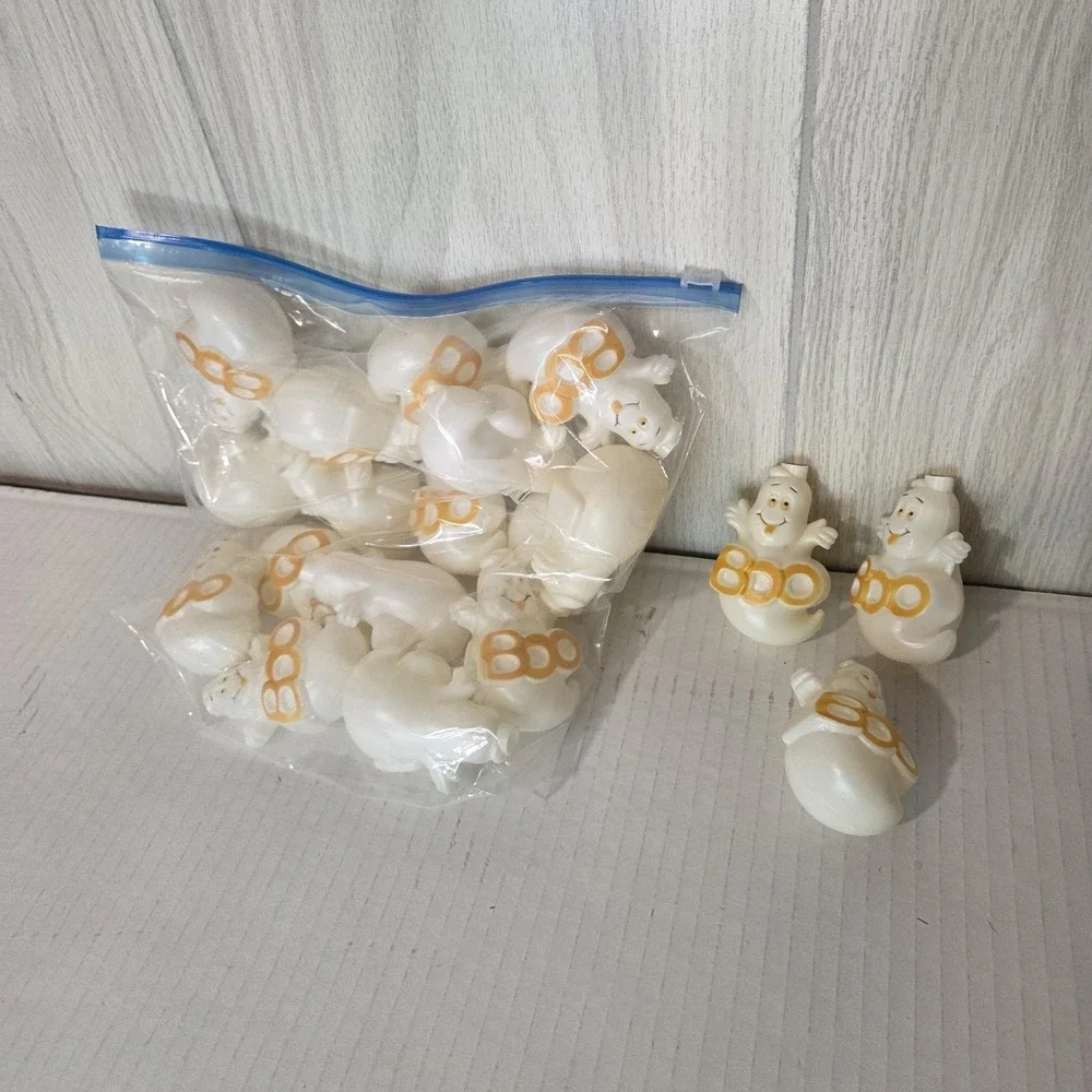 19 Vintage Halloween BOO Ghost Blow Mold String Light Covers 3